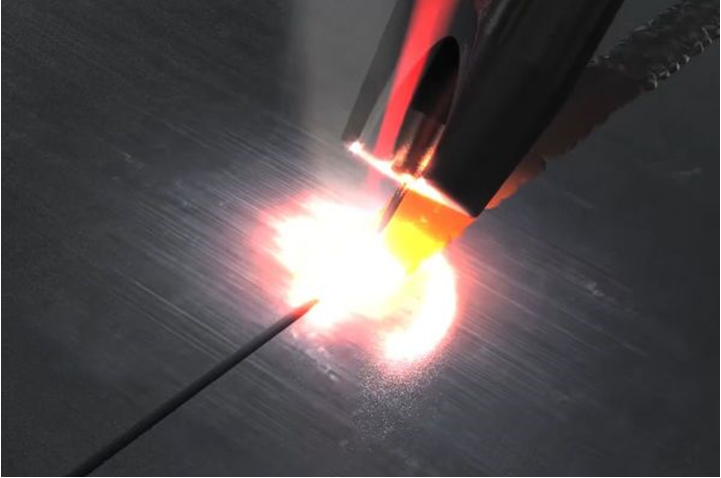 Сварка металла лазерным лучом: особенности и преимущества