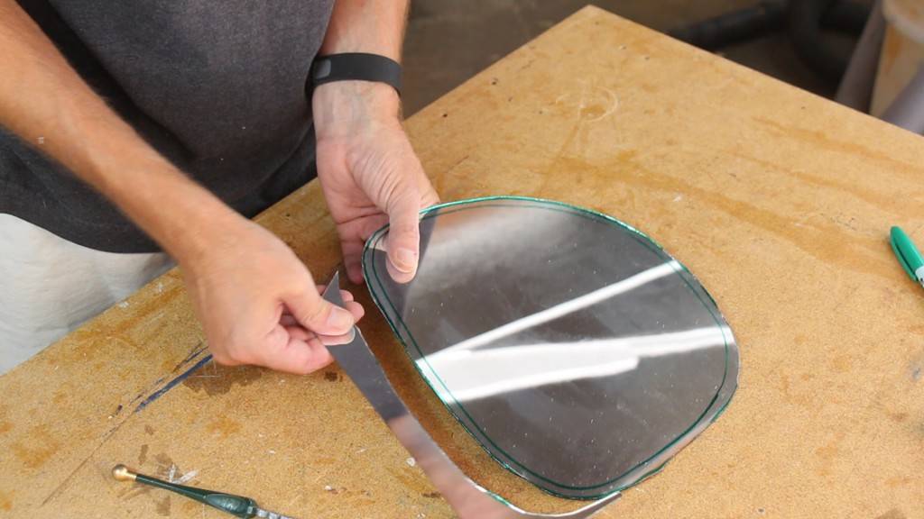 Как разрезать стекло без стеклореза » изобретения и самоделки
