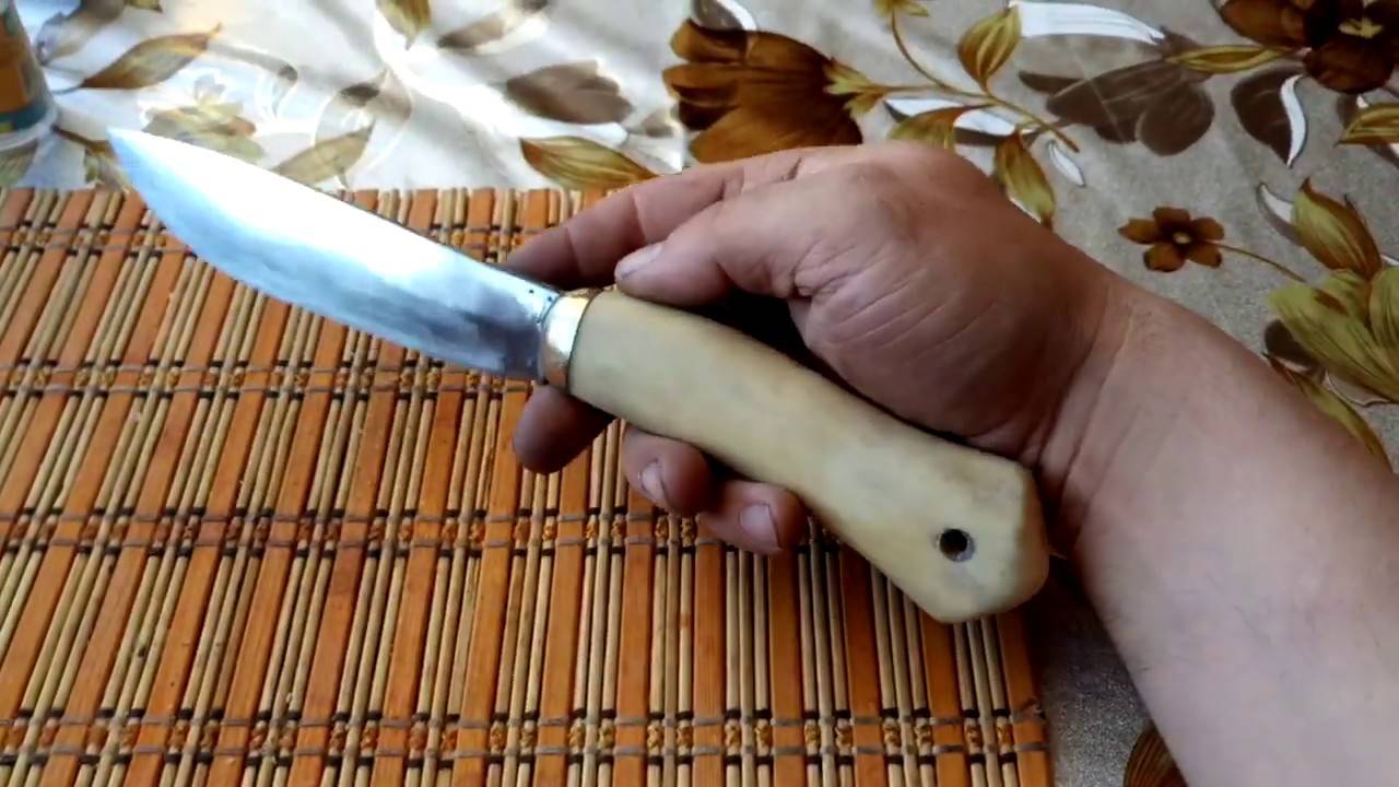 Нож из клапана тепловоза