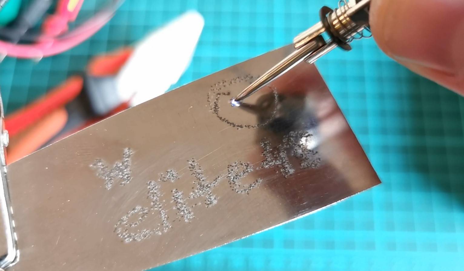 Электромаркер по металлу. как сделать гравировку? | проинструмент