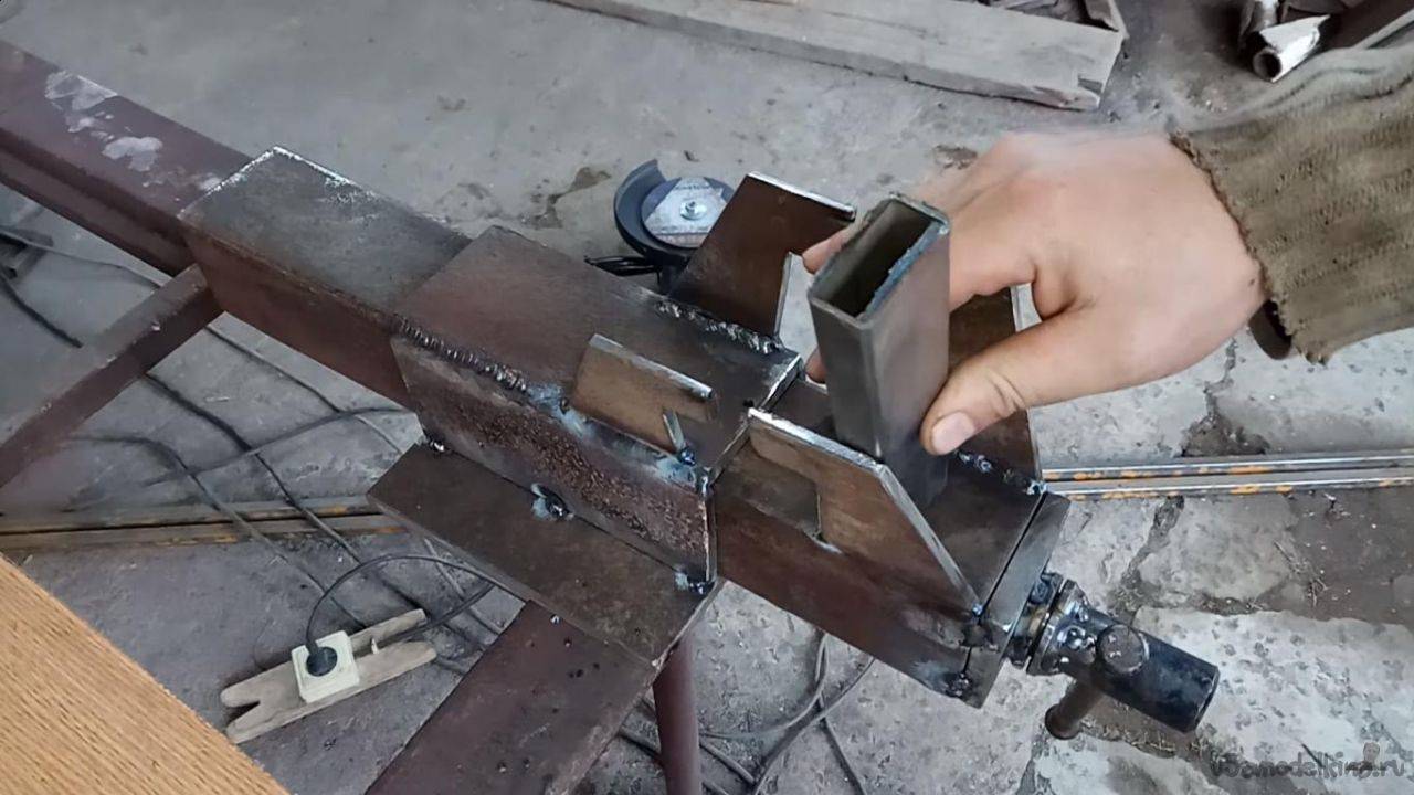 Как сделать тиски своими руками для столярных и слесарных работ – ремонт своими руками на m-stone.ru