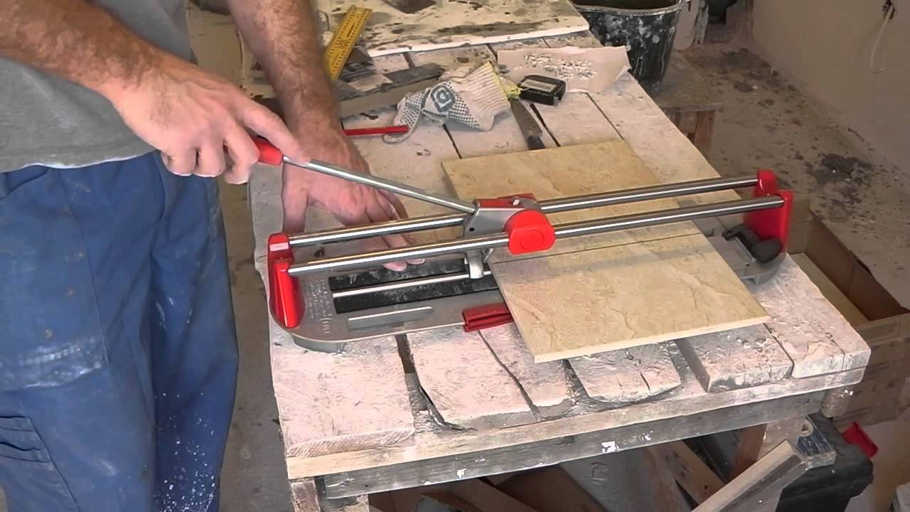 Как резать плитку ручным плиткорезом своими руками