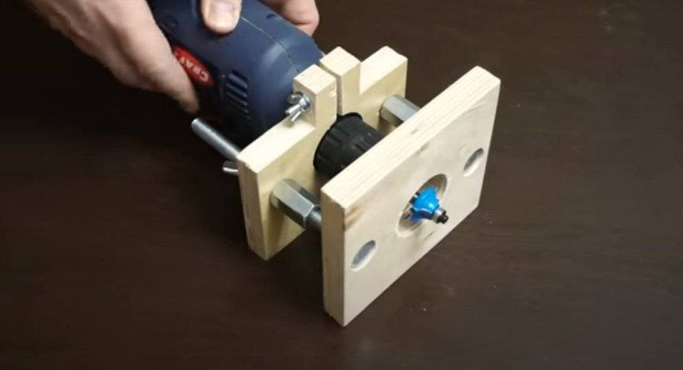 Делаем ручной фрезер из дрели – простое устройство, которое сможет сделать каждый